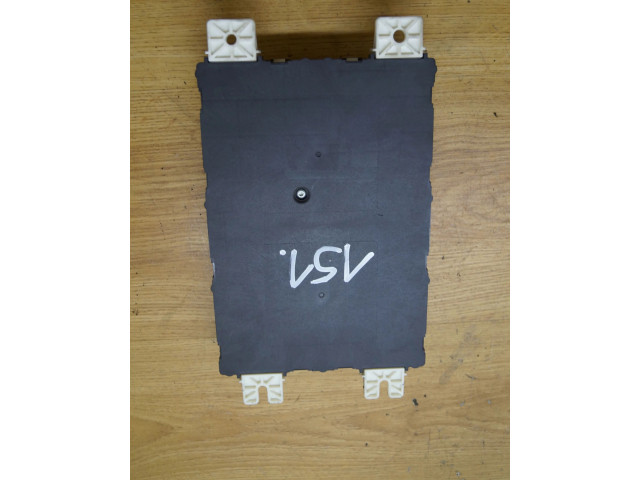 Блок предохранителей 52851637AA   Maserati Quattroporte    