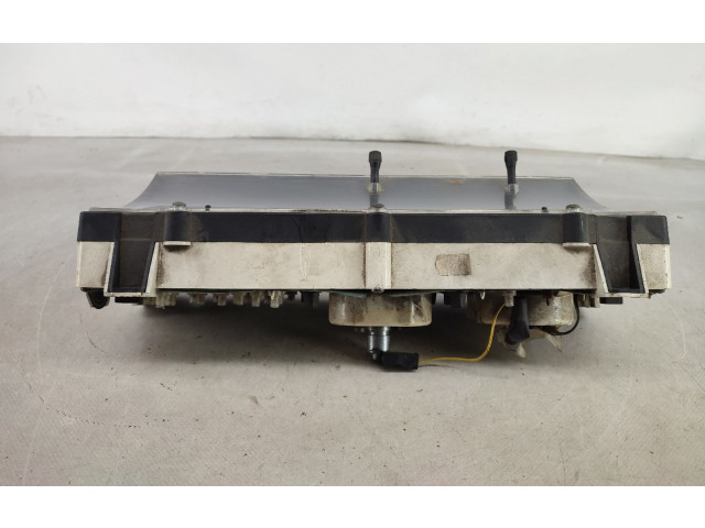 Přístrojová deska Nissan Patrol Y60 1998