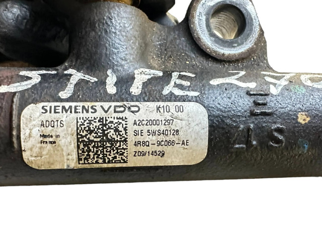 Топливная рампа 4R8Q9C066AE, 5WS40128 Jaguar S-Type 2.7