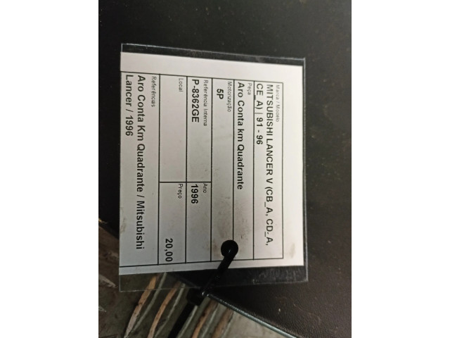 Панель приборов Aro   Mitsubishi Mirage V CJO       