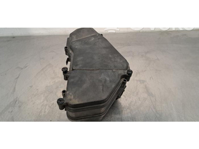   Pojistková skříňka 7L0937576B   Audi Q7 4L 2007