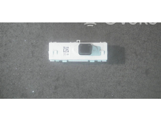 Блок подушек безопасности Renault Clio IV