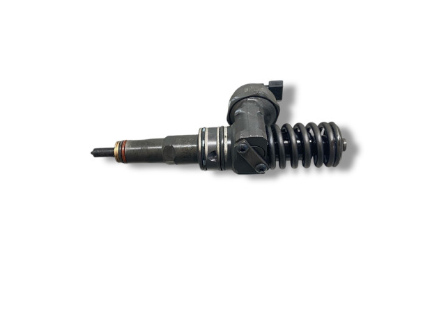 Форсунка 038130073ag, 0414720215    Volkswagen Golf Plus  BKC 