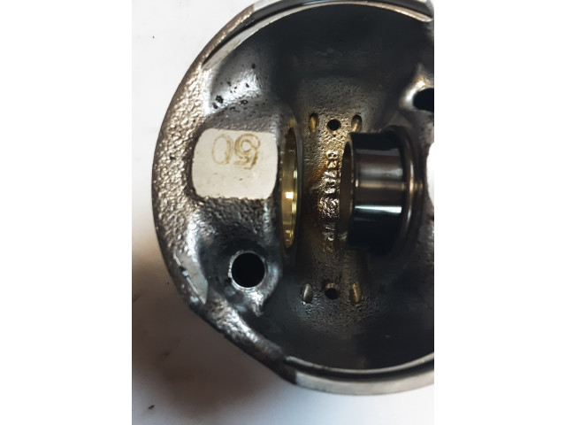  Поршень  8372T  Audi A6 S6 C7 4G  