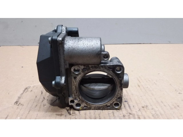 Дроссельная заслонка