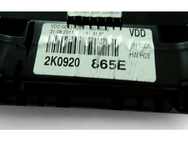 Přístrojová deska  Volkswagen Caddy 2011 2K0920865E  