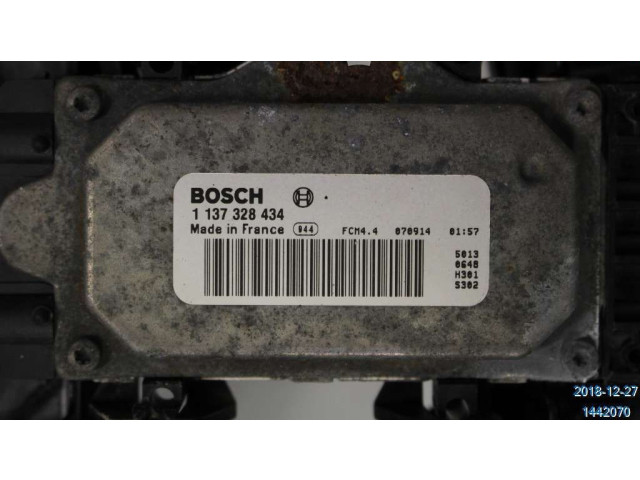 Вентилятор радиатора     31200375, 0130307070    Volvo V70 