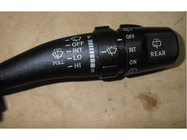 Ручка стеклоочистителей    KIA Sorento