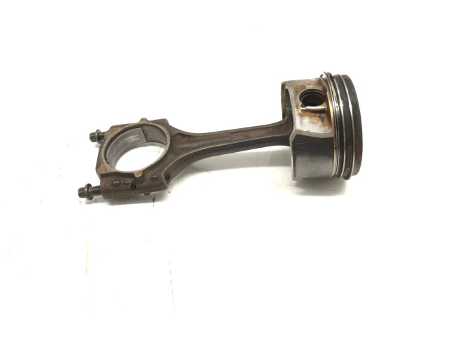  Поршень BPJ 82L143  Audi A6 S6 C6 4F  