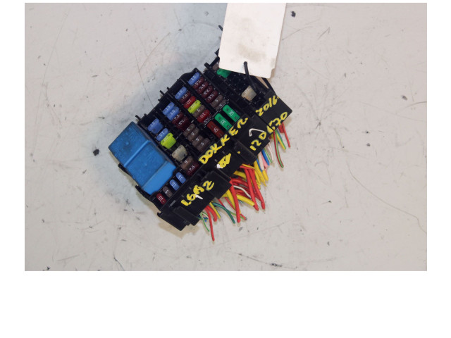   Pojistková skříňka    Dacia Dokker 2012