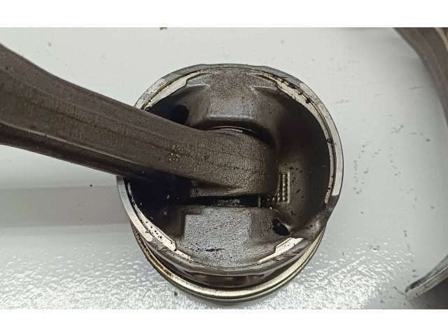 Píst 081187, 017200609 Volkswagen Transporter - Caravelle T5