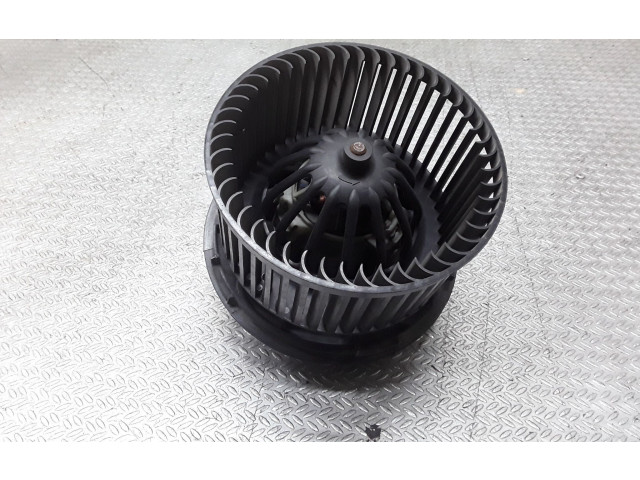 Вентилятор печки       Renault Clio III