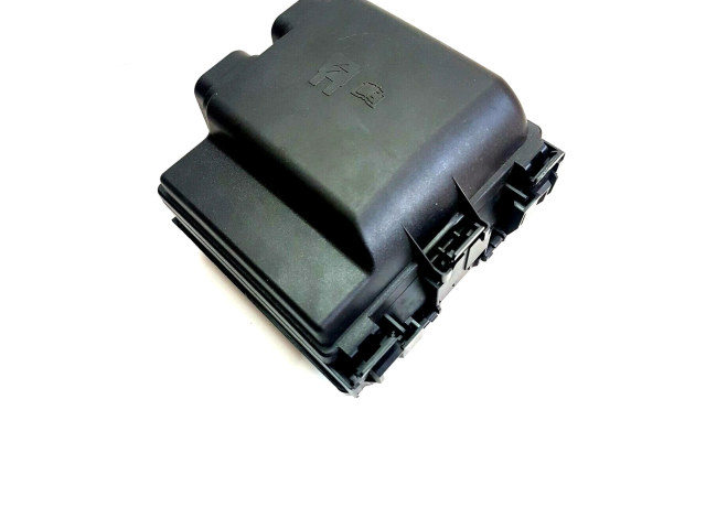 Блок предохранителей  JX6T14D068BD   Ford Focus    