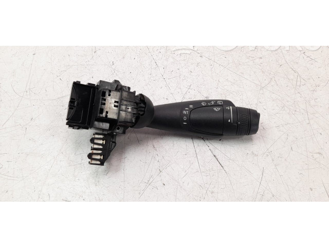 Ручка стеклоочистителей 31481373 Volvo XC90