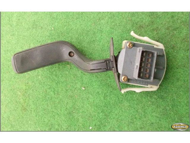 Ручка стеклоочистителей Saab 900