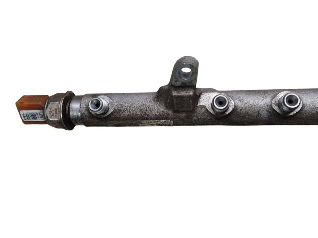 Vstřikovací lišta 03L130089B, 03L906051 Volkswagen Caddy CAYD