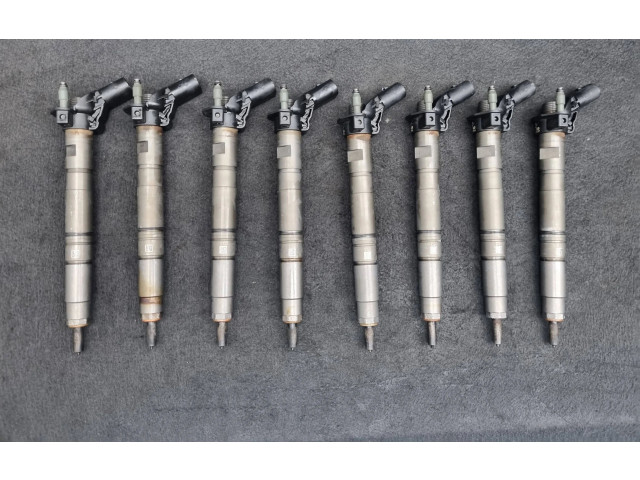 Vstřikovač 057130277AM Audi A8 S8 D4 4H CDSB