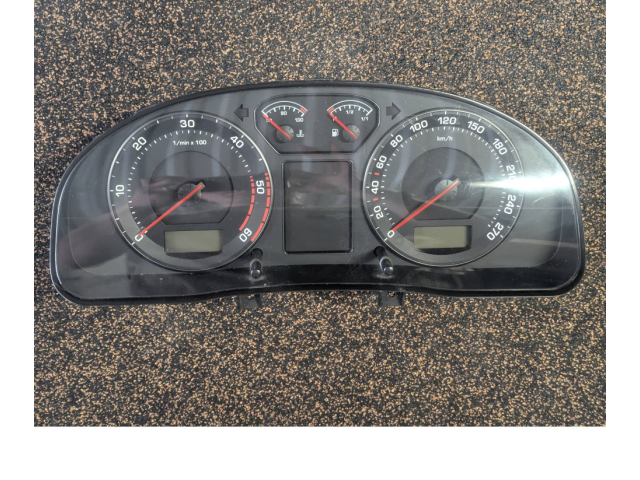 Панель приборов 3U0920 Skoda Superb B5 (3U)