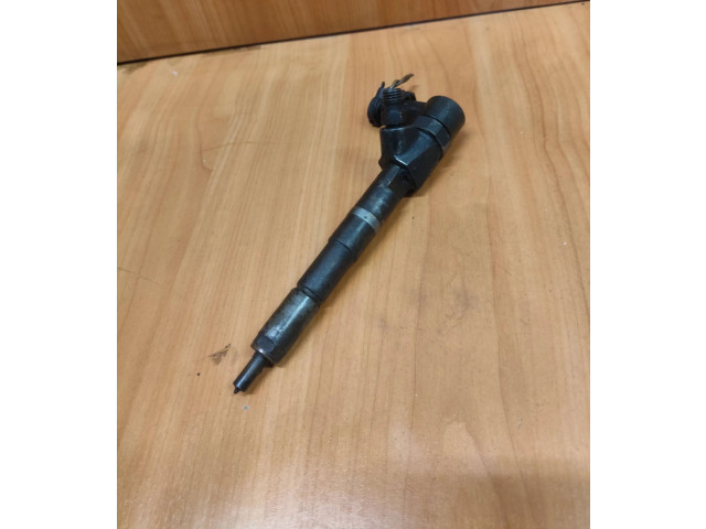 Форсунка 0445110111 Alfa Romeo GT для дизельного двигателя 1.9