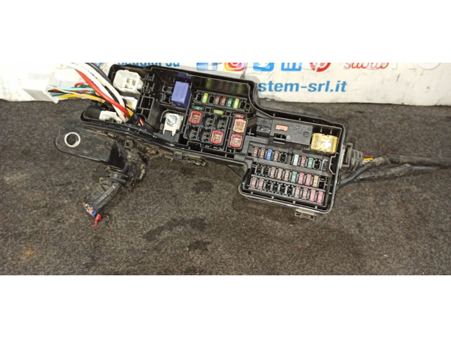 Блок предохранителей Peugeot 108