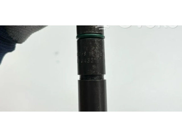 Vstřikovač 059130201E, 0432133836 Audi A8 S8 D2 4D