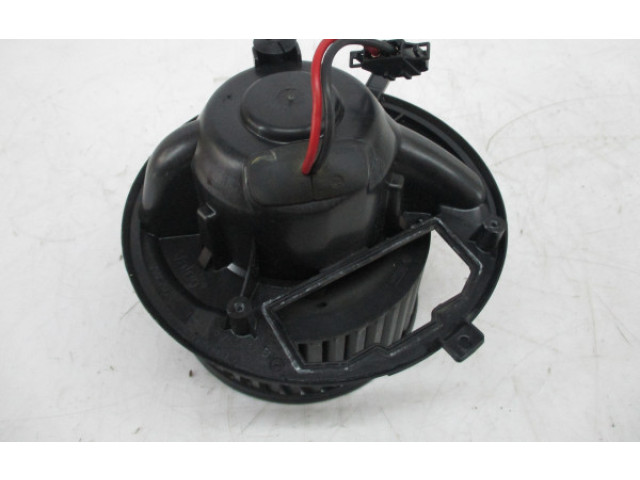 Вентилятор печки    1K18200150, VALEO   Volkswagen Jetta III