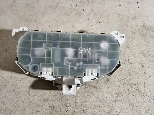 Přístrojová deska Mazda 5 2005 028555435