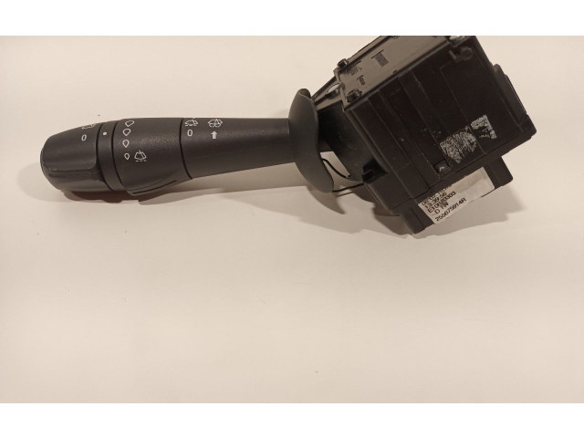 Переключатель дворников    Renault Clio IV