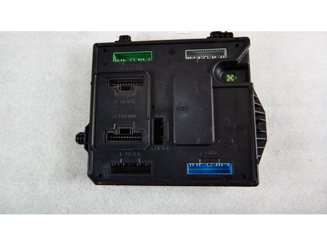 Блок комфорта 284b17715r, s180098801 Renault Scenic III - Grand scenic III