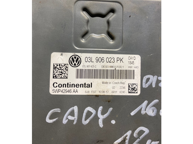 Řídící jednotka 03L906023PK, 5WP42946AA Volkswagen Caddy 2012