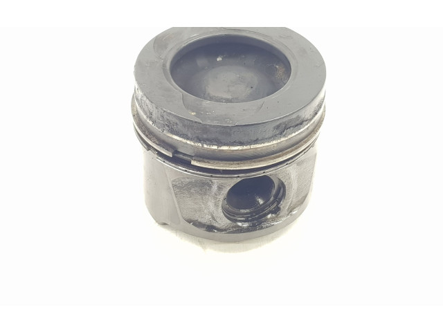 Поршень с шатуном 120A18448R, 120A18448R Dacia Dokker