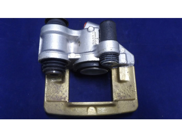 Передний суппорт