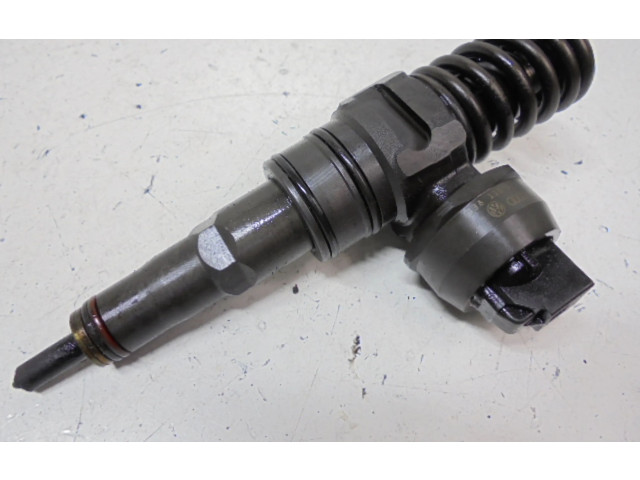 Форсунка 038130073AG, 038130073AG    Skoda Octavia Mk2 (1Z)   