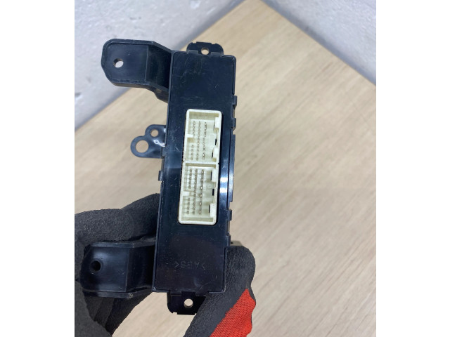 Блок управления климат-контролем 72343AJ220, 1777004151   Subaru Outback