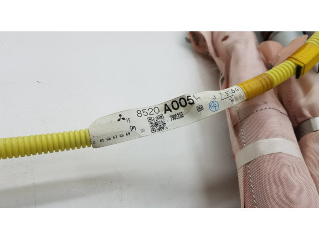 Боковая подушка безопасности 610880800A, 8520A005 Citroen C-Crosser