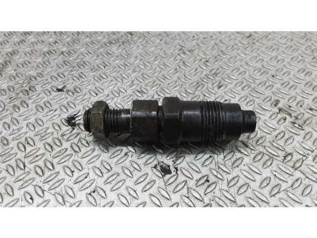 Vstřikovač Hyundai H-100 pro naftový motor 2.5