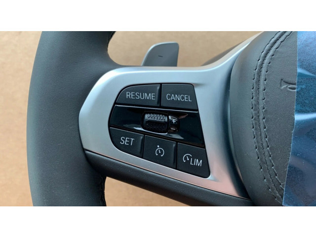 Volant BMW X6 G06 2020 32308008181, 32308094544
