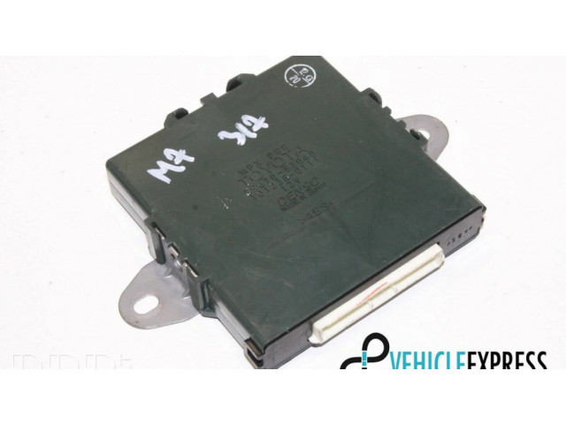 Блок управления 8967053040 Lexus IS 220D-250-350