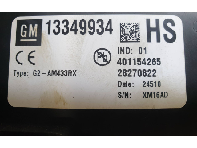 Блок предохранителей 13349934, 28270822 Opel Meriva B