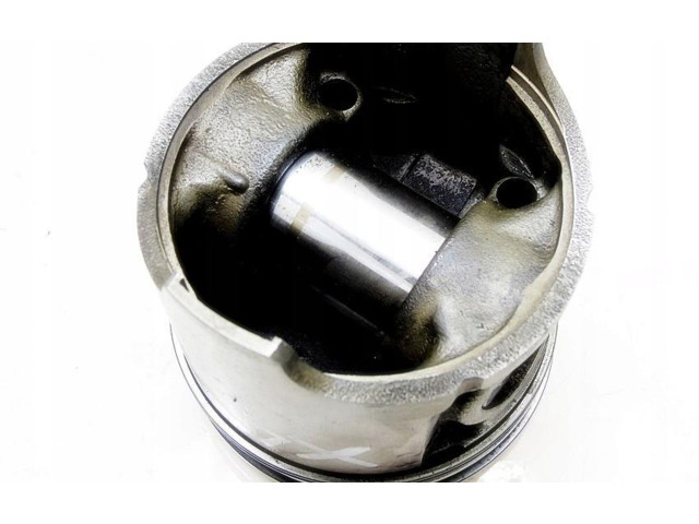 Přístrojová deska Mazda 323 2001