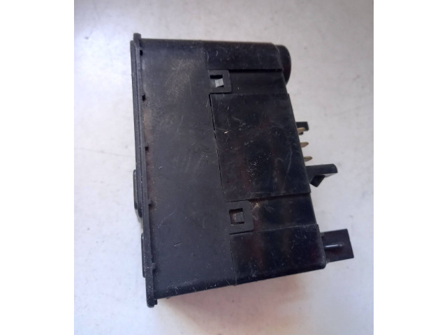 Дисплей    4110607   Saab 9000 CS