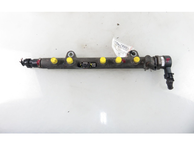 Vstřikovací lišta 0445214132, 2381033021 Toyota Auris 150 1ND-TV