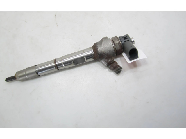 Vstřikovač 04L130277AC Volkswagen Caddy DFSF