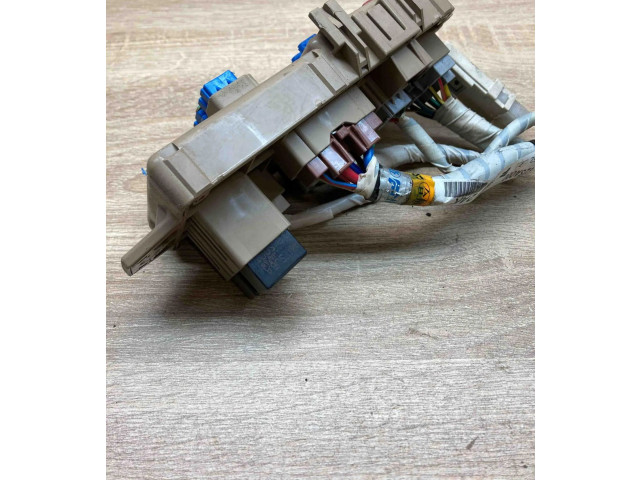 Блок предохранителей  LB100603B, 509285   Subaru Forester SG    