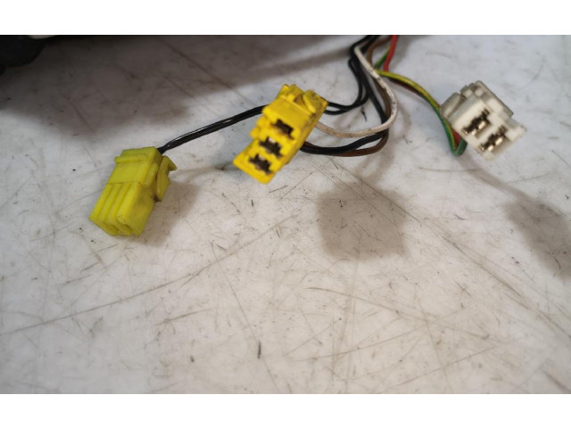 Зеркало электрическое        Citroen Xantia   -  года   