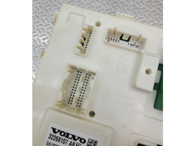 Блок управления 32268107 Volvo XC40