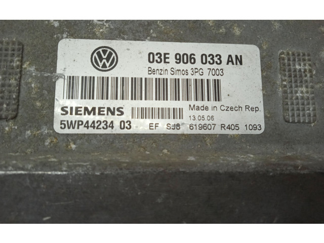 Блок управления двигателя 03E906033AN, 5WP4423403 Skoda Fabia Mk2 (5J)
