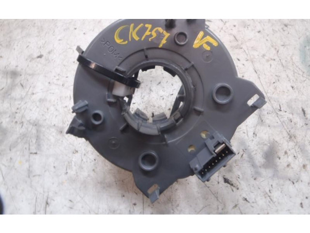 Подушка безопасности водителя    Suzuki Wagon R+