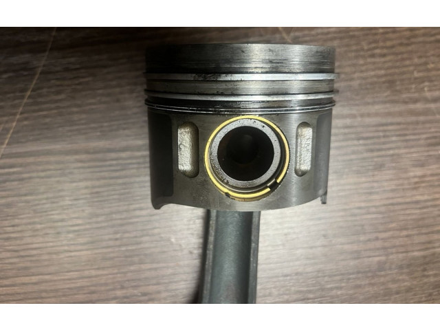 Píst 6460300717, 6460300717 Mercedes-Benz Vito Viano W639 OM646.982