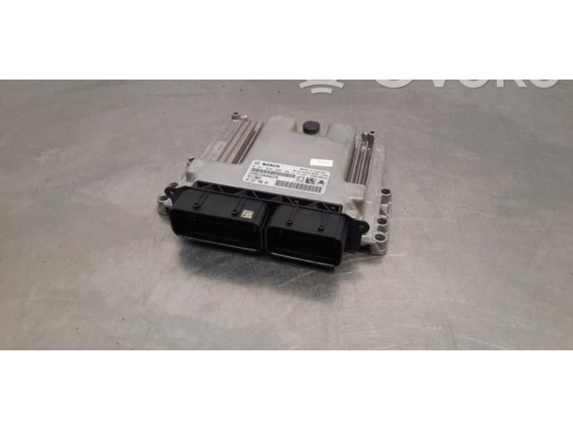 Блок управления двигателя 9833749880 Opel Combo E